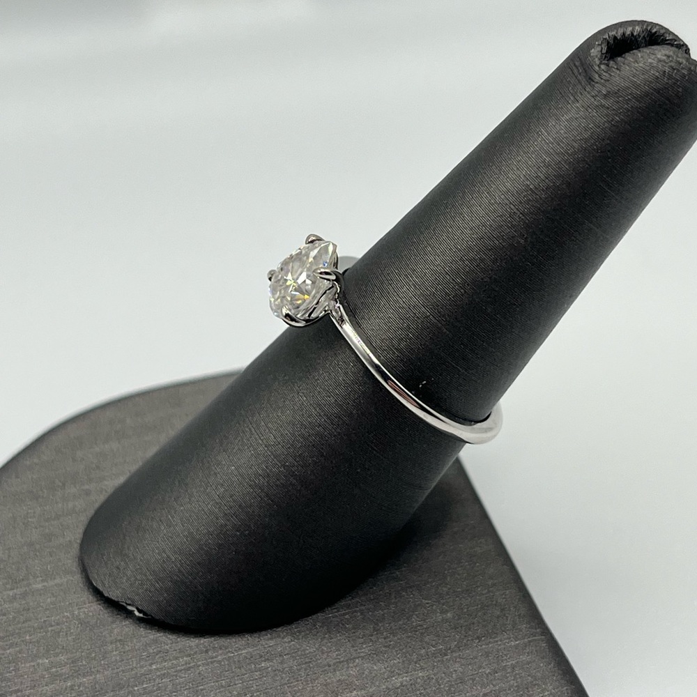 Pear Solitaire Ring - image 2